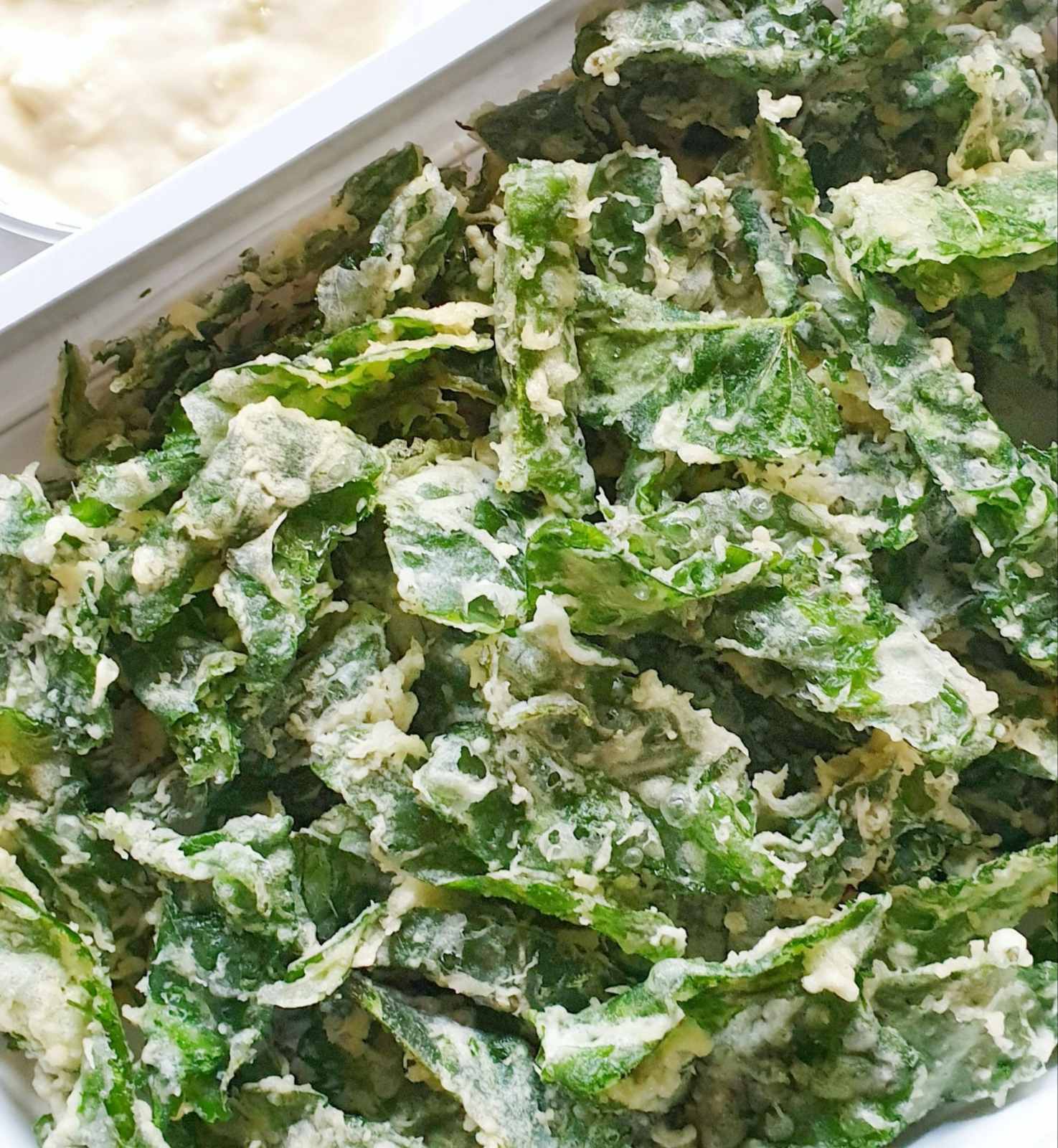 Crispy Kangkong w/ garlic mayo dip