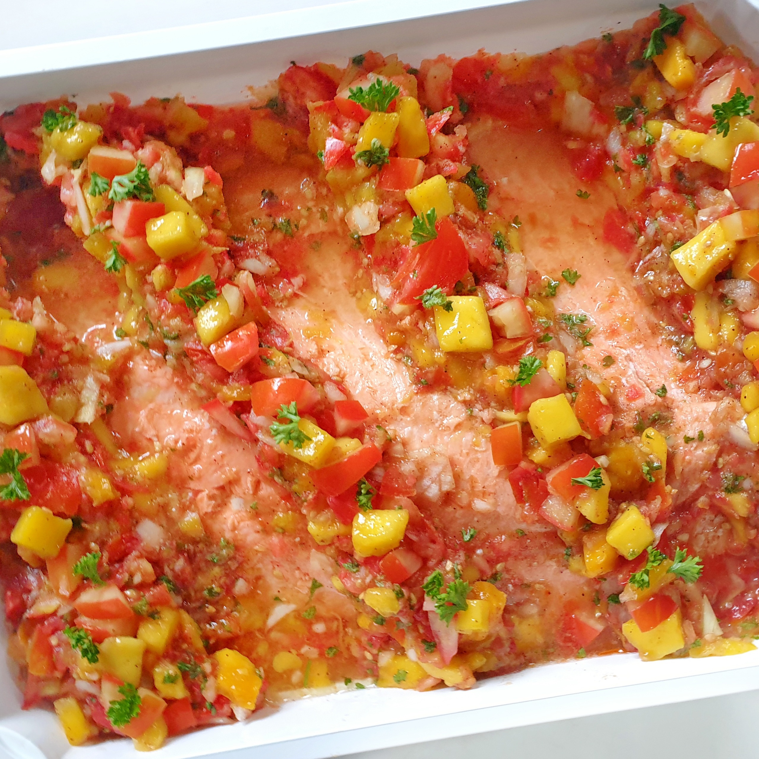 Baked Salmon w/ Mango Salsa